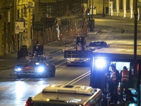 spectre car chase night rome 1