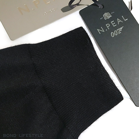 N Peal V Neck Sweater Sleeve 007 Collection