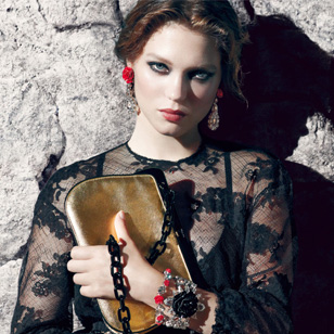 Léa Seydoux cast as one of the new Bond Girls in Bond 24