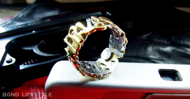 photo © Bond Lifestyle Replica OHMSS ring