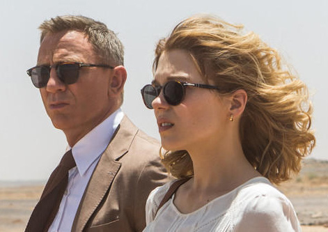 James Bond wearing Tom Ford Henry Vintage Wayfarer FT0248 sunglasses in SPECTRE