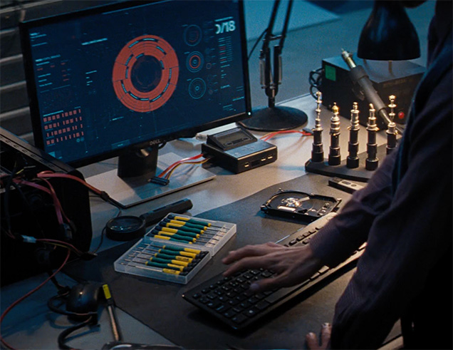 photo © Danjaq LLC, MGM, United Artists The green and yellow BEST 666 screwdriver set is prominently placed on Q's desk in his laboratory.