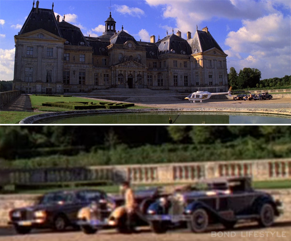 The car can only very briefly been spotted in the distance when Bond lands in a helicopter at Drax's estate