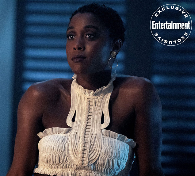 photo © Danjaq LLC, MGM, United Artists The top can clearly be seen on this image that was released by Entertainment Weekly, of Nomi in James Bond's villa.