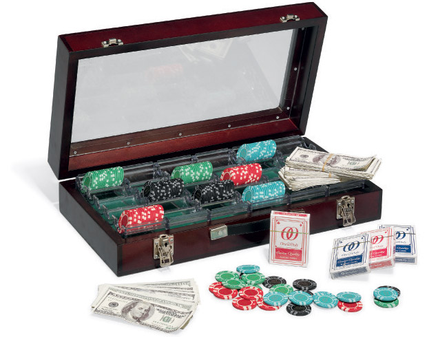 photo © Christie's Cartamundi One&Only Ocean Club Poker Cards and Chips